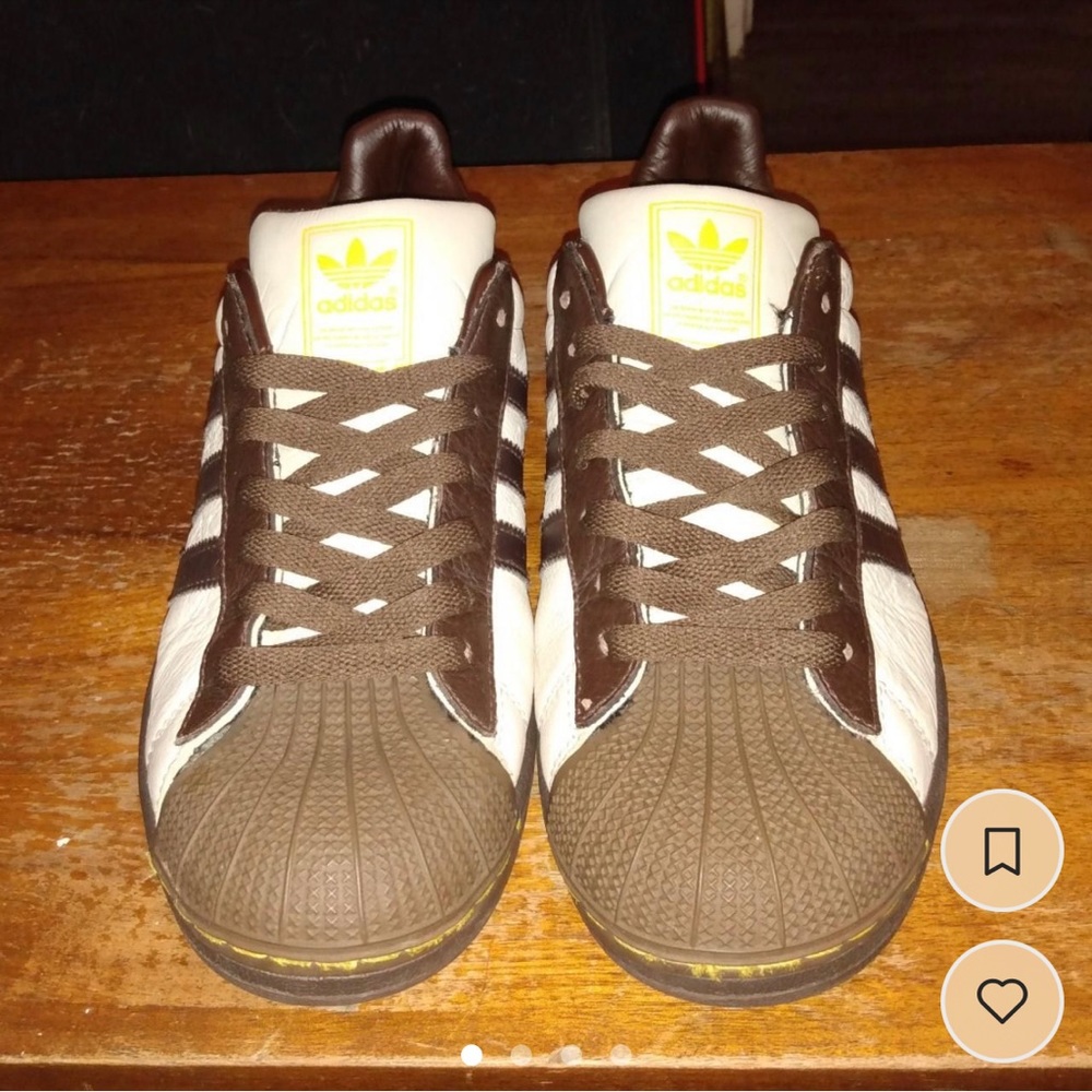 Adidas She’ll toes